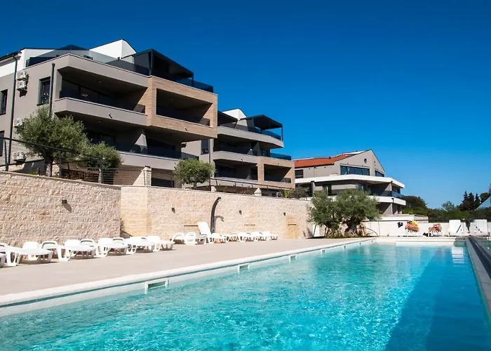 아파트 Lijon 반졸레